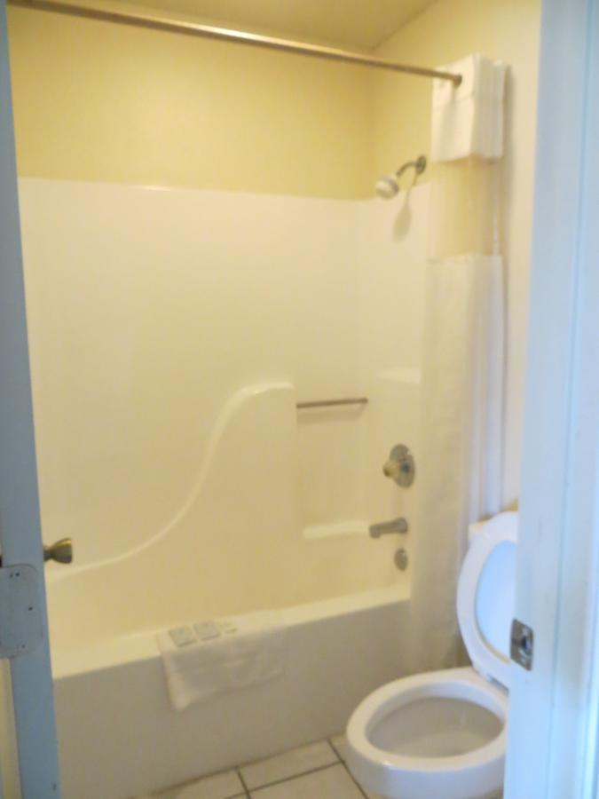 Regency 7 Rogers Motel Bilik gambar